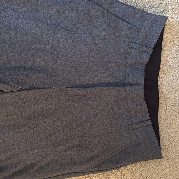 Kid’s slacks - Picture 2 of 3